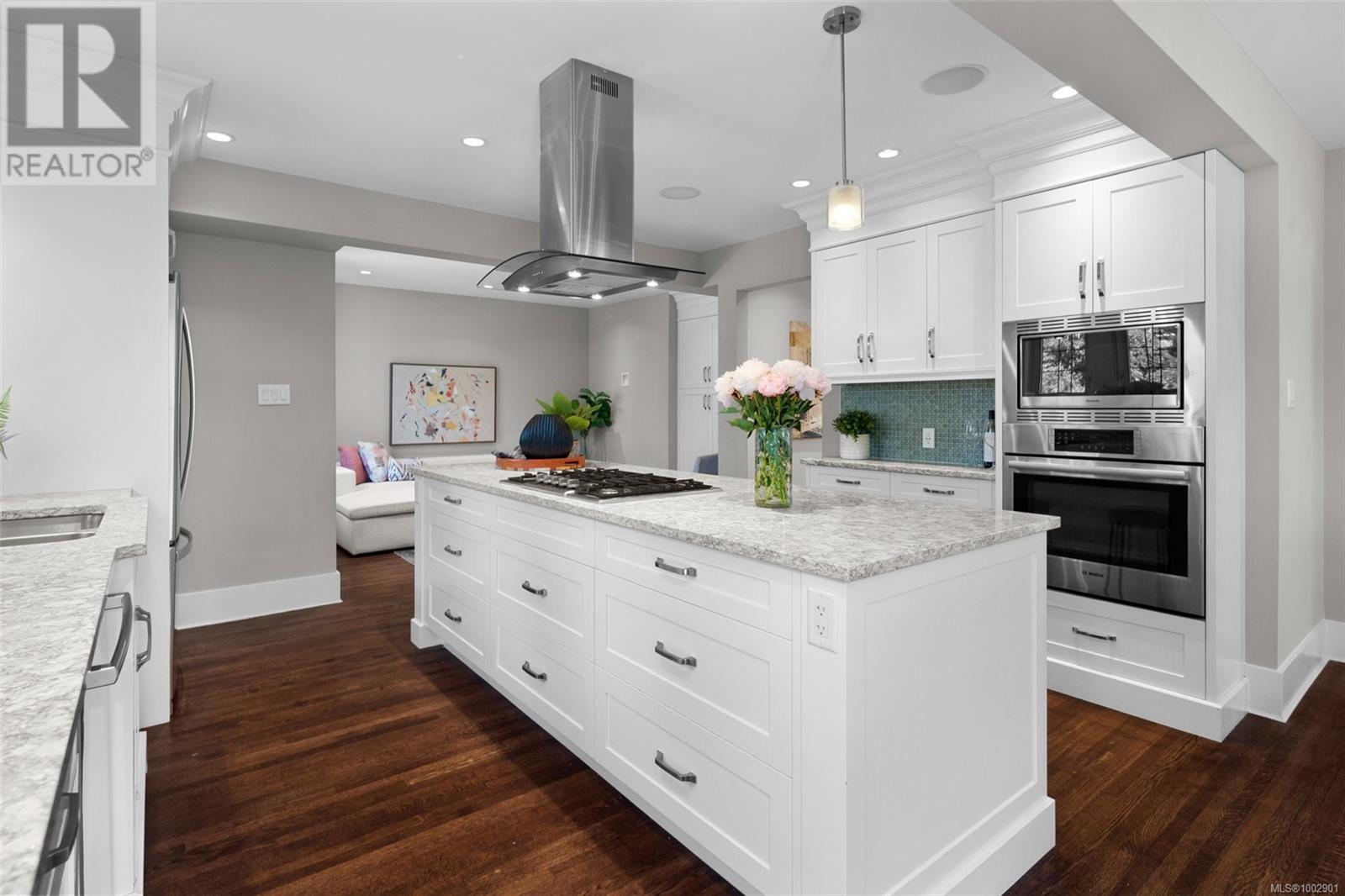 750 Island Rd, Oak Bay, British Columbia  V8S 2T9 - Photo 17 - 1002901