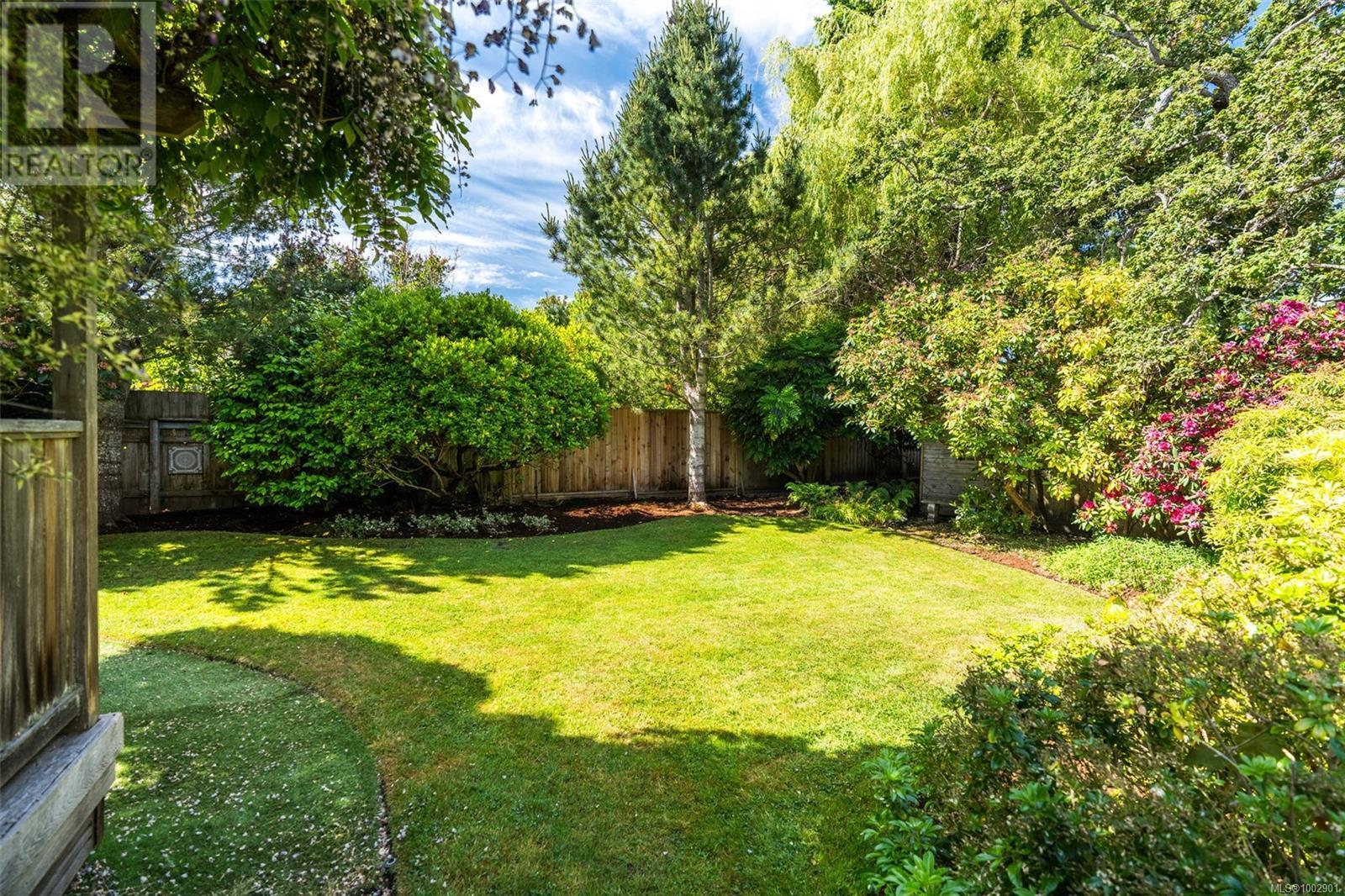 750 Island Rd, Oak Bay, British Columbia  V8S 2T9 - Photo 49 - 1002901