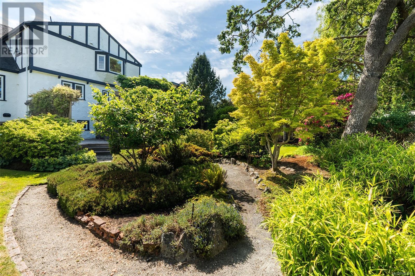 750 Island Rd, Oak Bay, British Columbia  V8S 2T9 - Photo 55 - 1002901