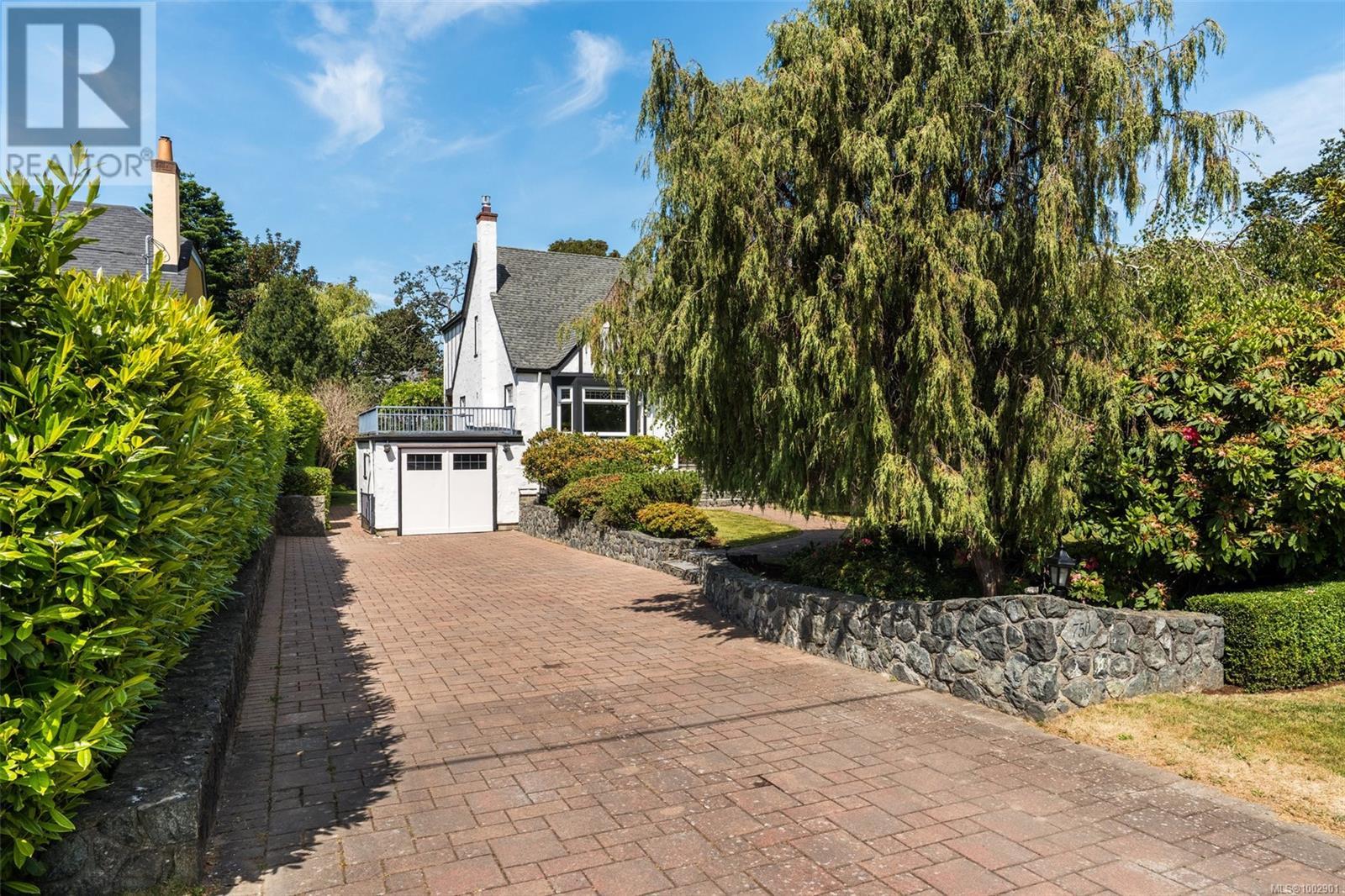 750 Island Rd, Oak Bay, British Columbia  V8S 2T9 - Photo 57 - 1002901