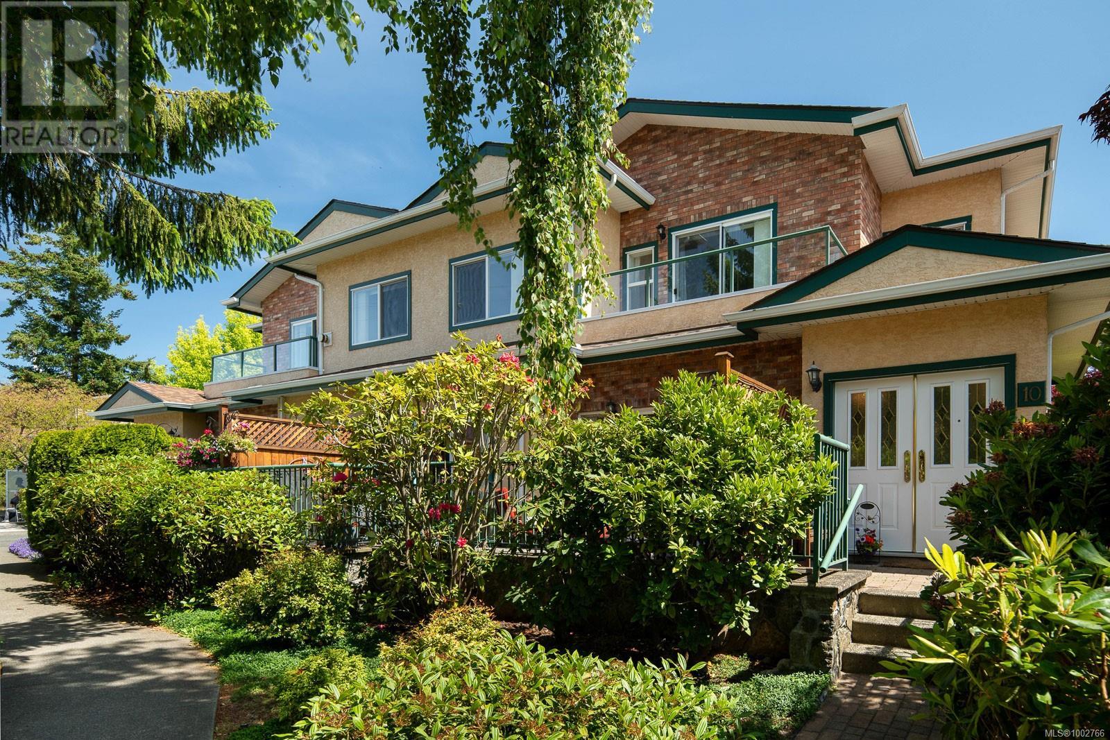 10 2235 Harbour Rd, Sidney, British Columbia