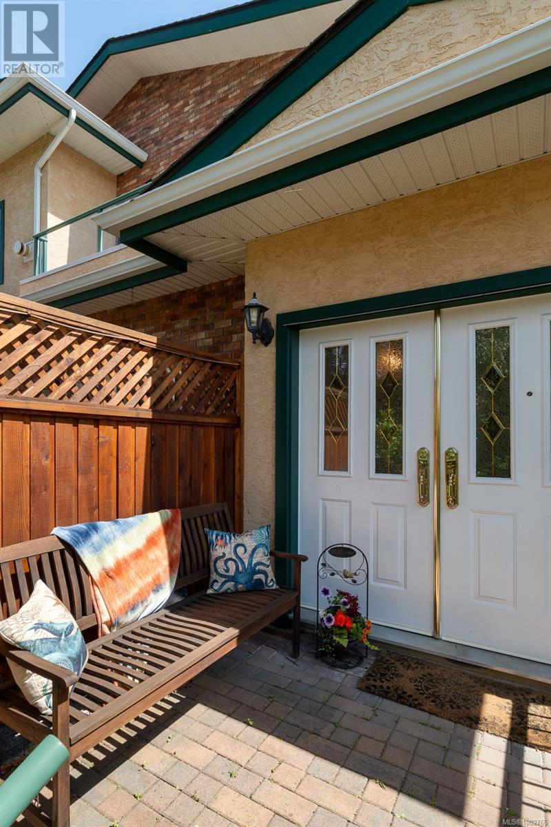 10 2235 Harbour Rd, Sidney, British Columbia  V8L 2P7 - Photo 4 - 1002766