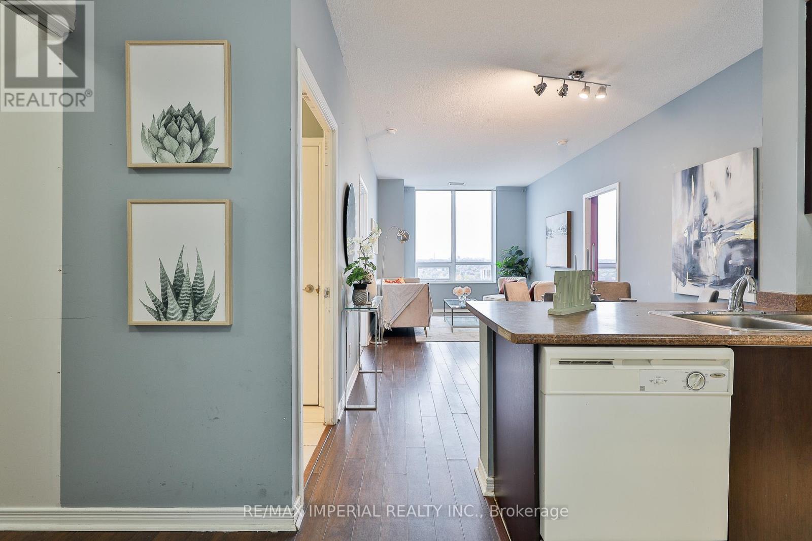 2403 - 60 Heintzman Street, Toronto, Ontario  M6P 5A1 - Photo 2 - W12201690