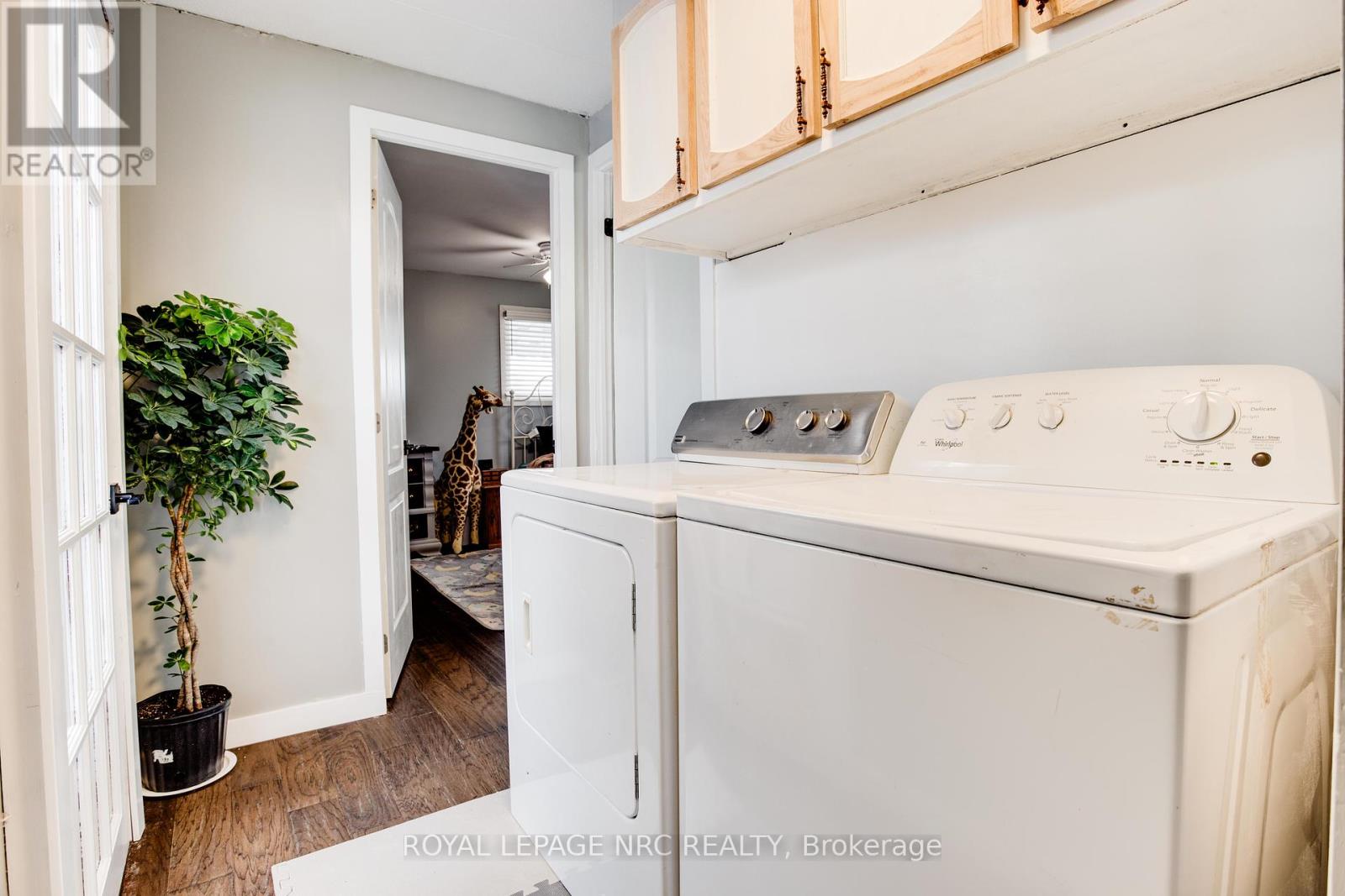297 - 241 St. Paul Street W, St. Catharines, Ontario  L2S 2E5 - Photo 20 - X12214967