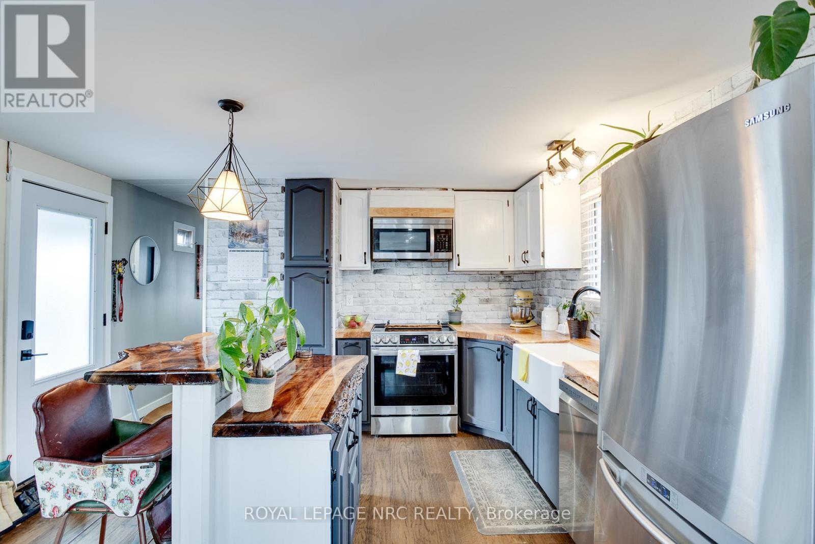 297 - 241 St. Paul Street W, St. Catharines, Ontario  L2S 2E5 - Photo 8 - X12214967