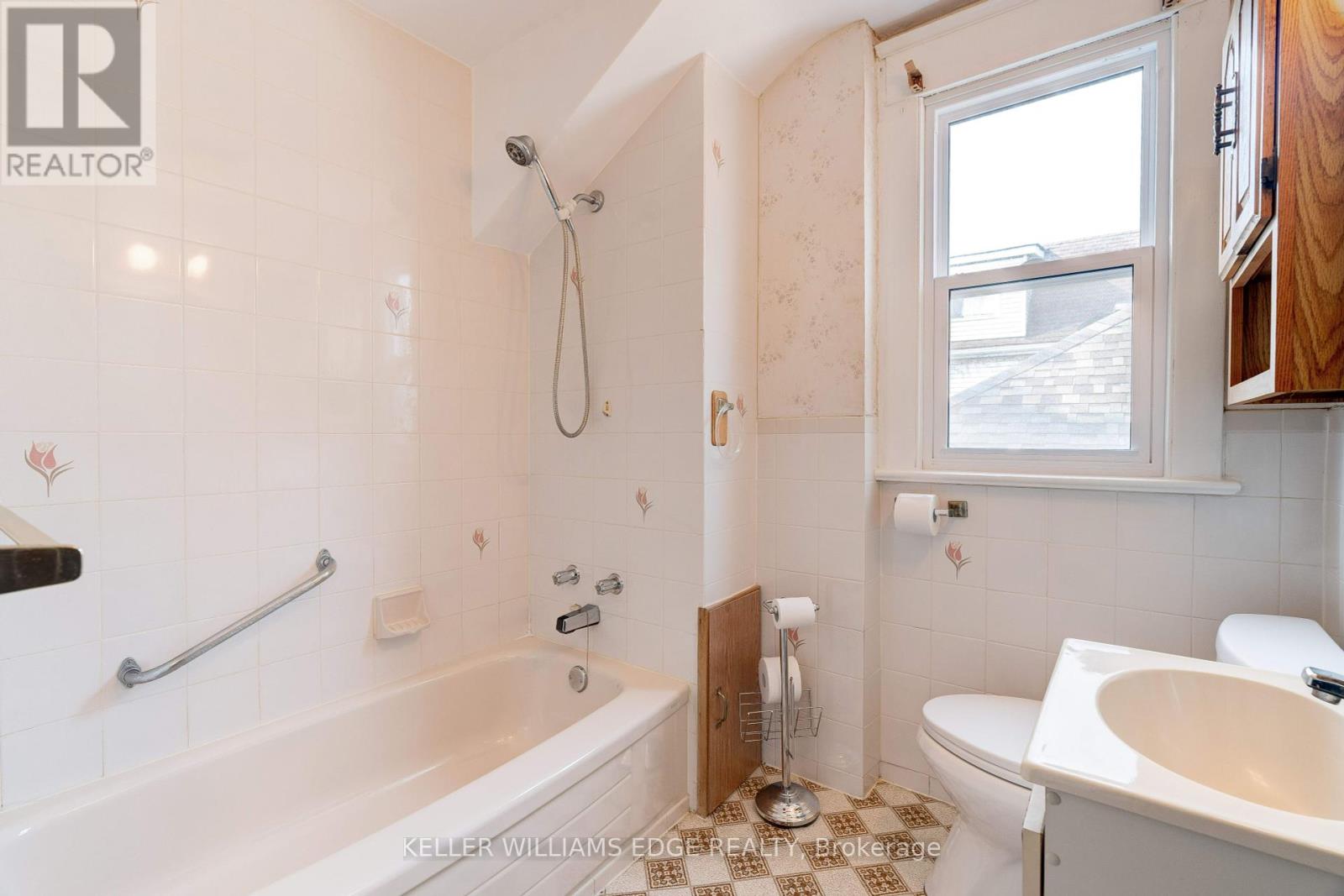 158 Rosslyn Avenue N, Hamilton, Ontario  L8L 7P6 - Photo 22 - X12214973