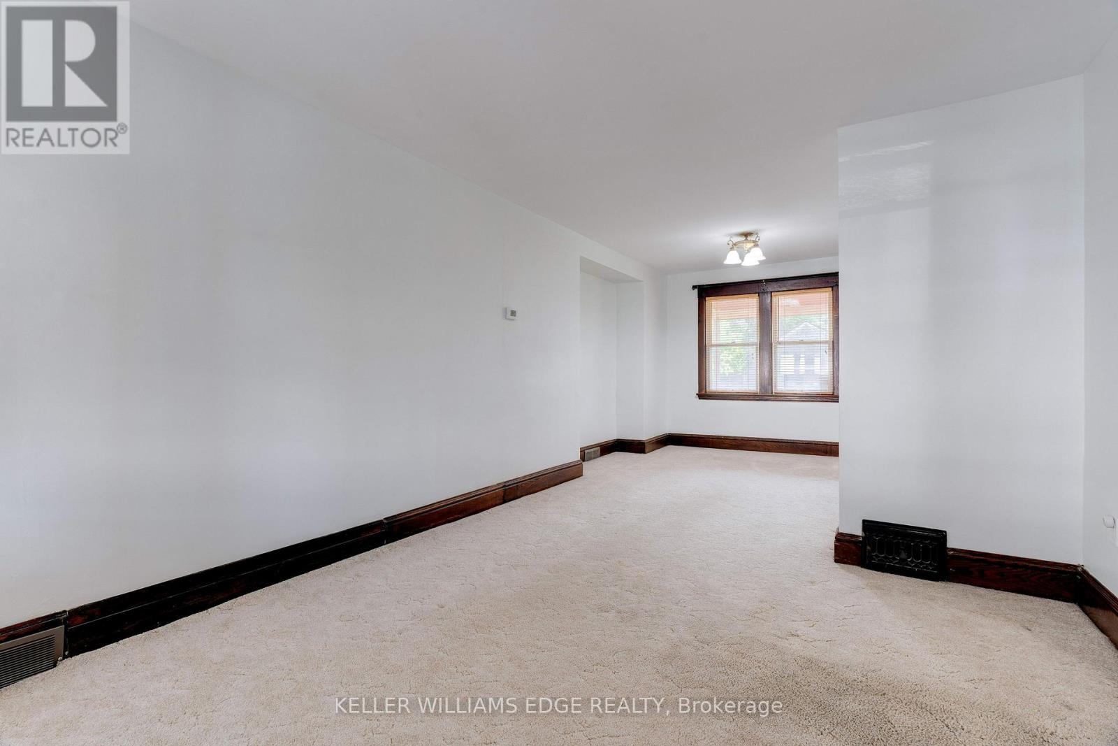 158 Rosslyn Avenue N, Hamilton, Ontario  L8L 7P6 - Photo 8 - X12214973