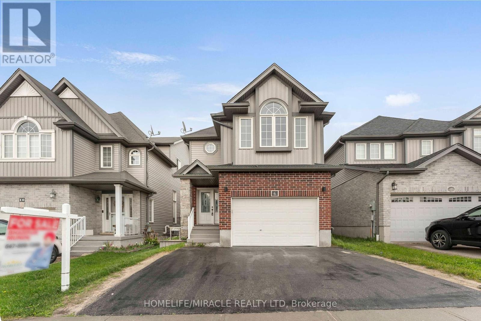 6 Pompeii Street, Kitchener, Ontario  N2R 0A8 - Photo 1 - X12214975