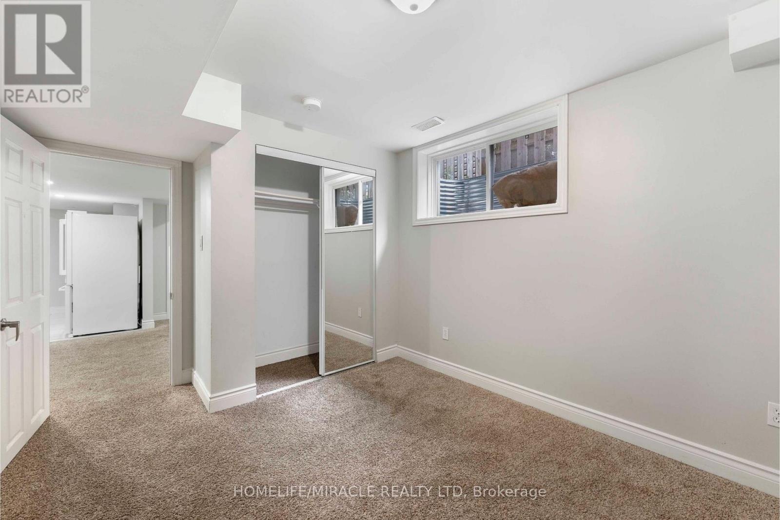 6 Pompeii Street, Kitchener, Ontario  N2R 0A8 - Photo 40 - X12214975