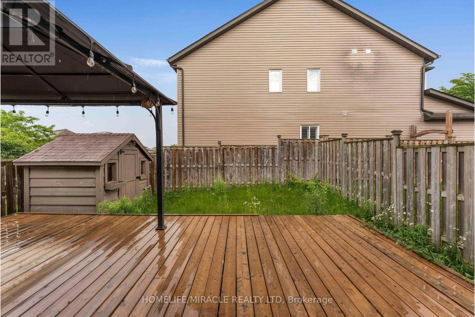 6 Pompeii Street, Kitchener, Ontario  N2R 0A8 - Photo 43 - X12214975