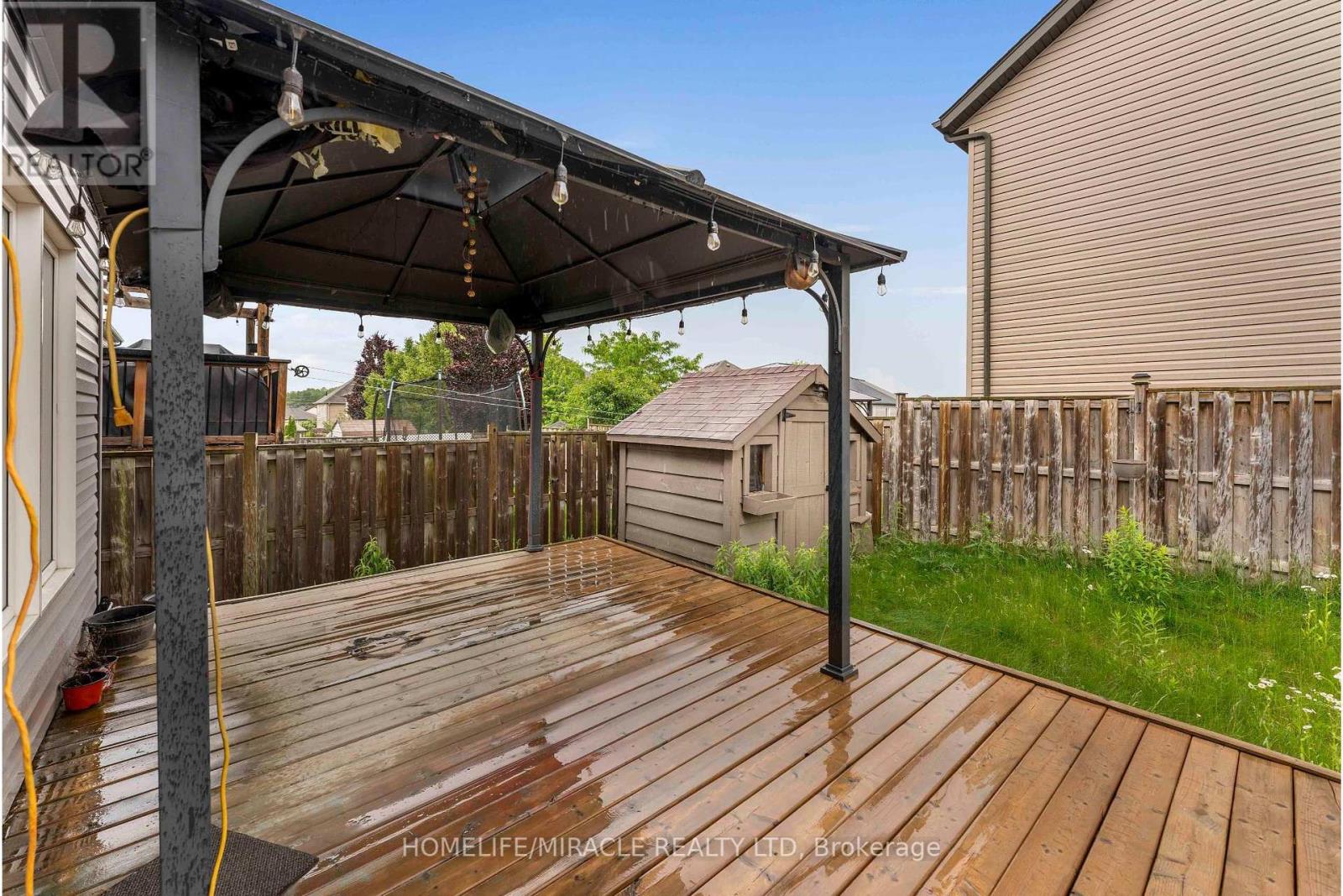 6 Pompeii Street, Kitchener, Ontario  N2R 0A8 - Photo 44 - X12214975