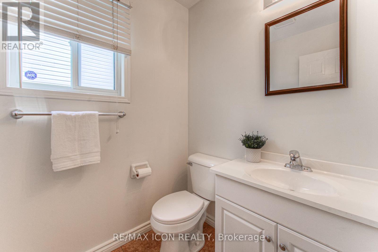 45 Bancroft Street, Kitchener, Ontario  N2A 4E4 - Photo 16 - X12215042