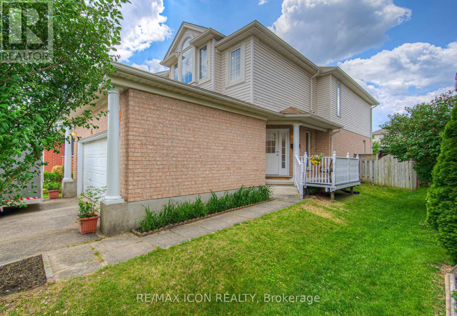 45 Bancroft Street, Kitchener, Ontario  N2A 4E4 - Photo 2 - X12215042