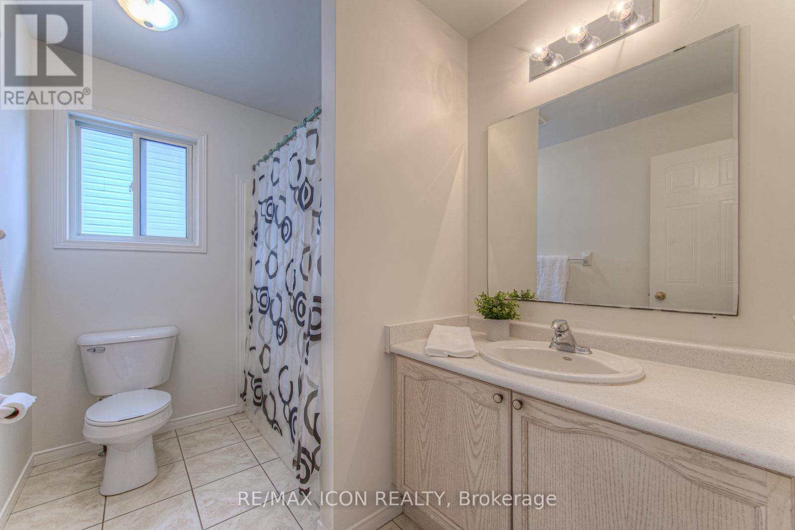 45 Bancroft Street, Kitchener, Ontario  N2A 4E4 - Photo 21 - X12215042