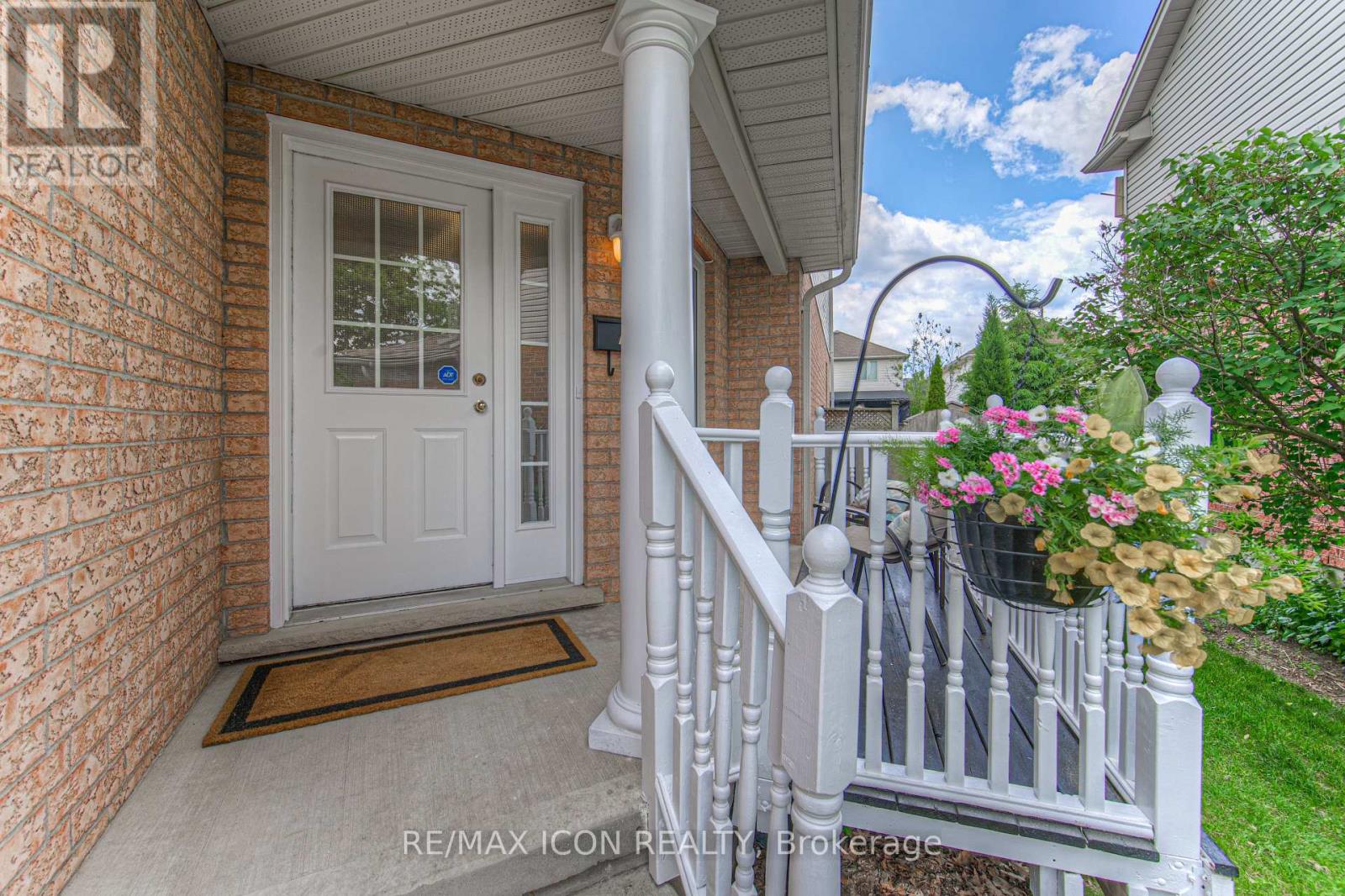 45 Bancroft Street, Kitchener, Ontario  N2A 4E4 - Photo 3 - X12215042