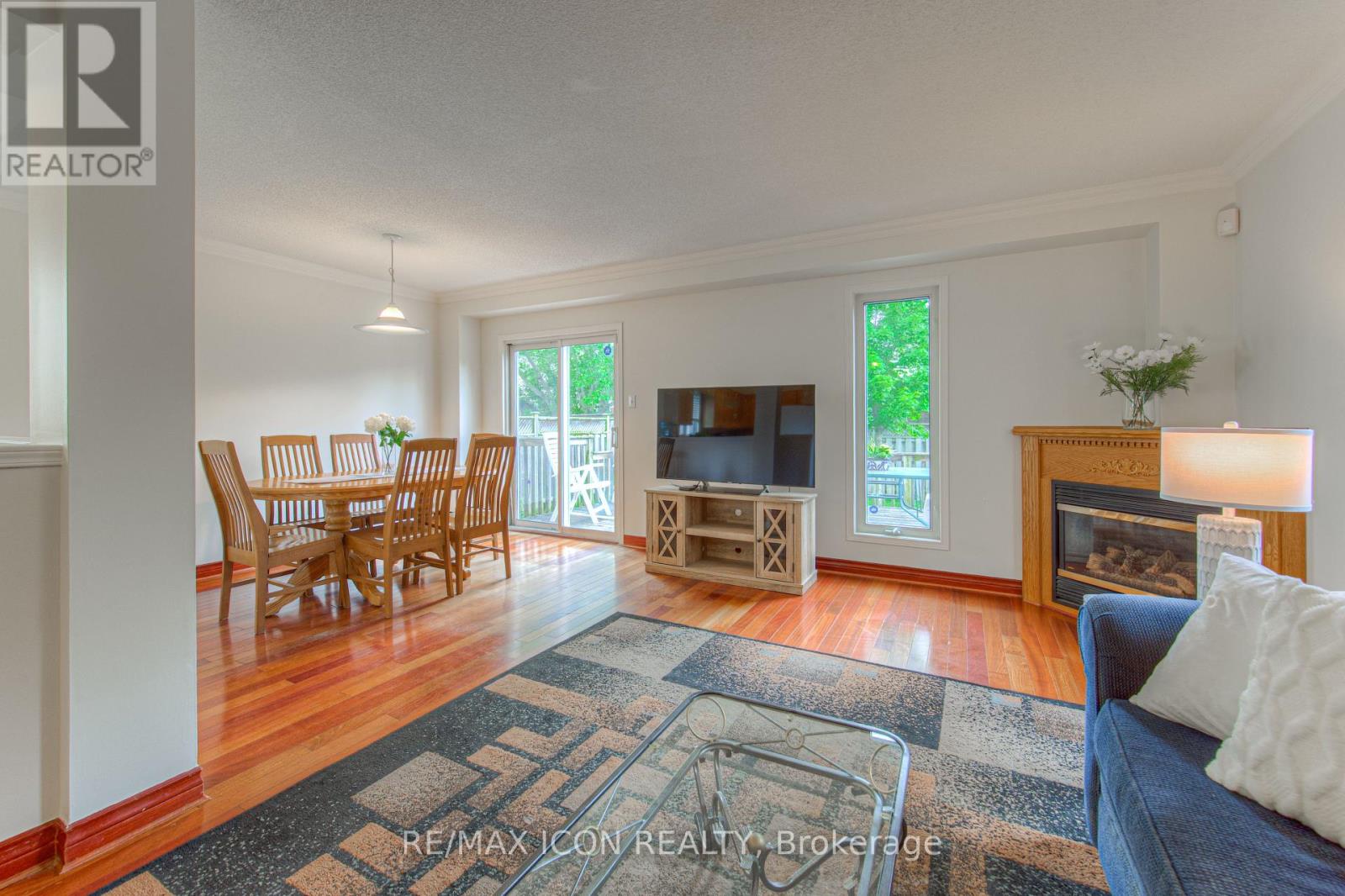 45 Bancroft Street, Kitchener, Ontario  N2A 4E4 - Photo 5 - X12215042