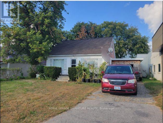 124 SIMCOE STREET, Tillsonburg, Ontario