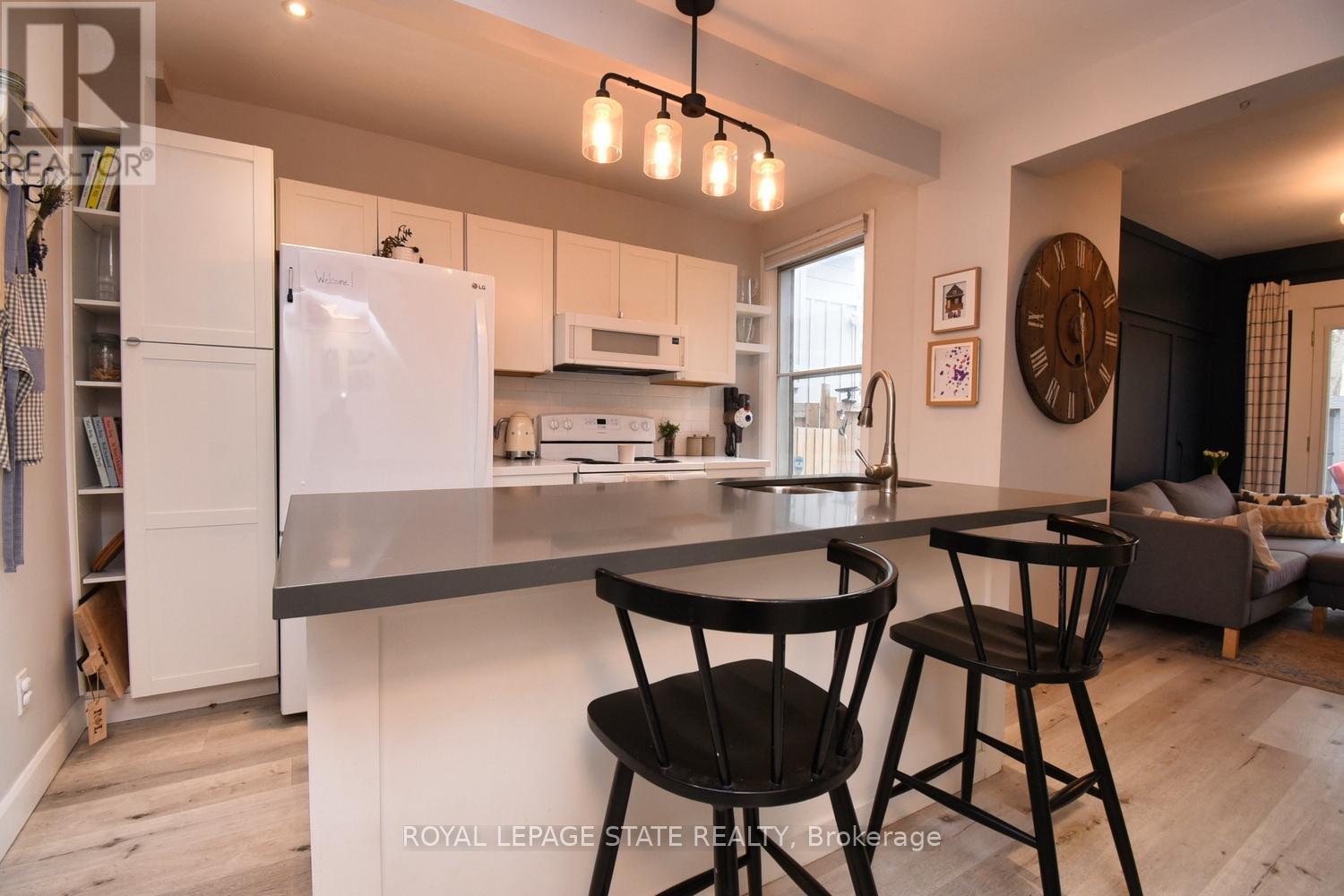 61 Chestnut Avenue, Hamilton, Ontario  L8L 6K8 - Photo 20 - X12051246