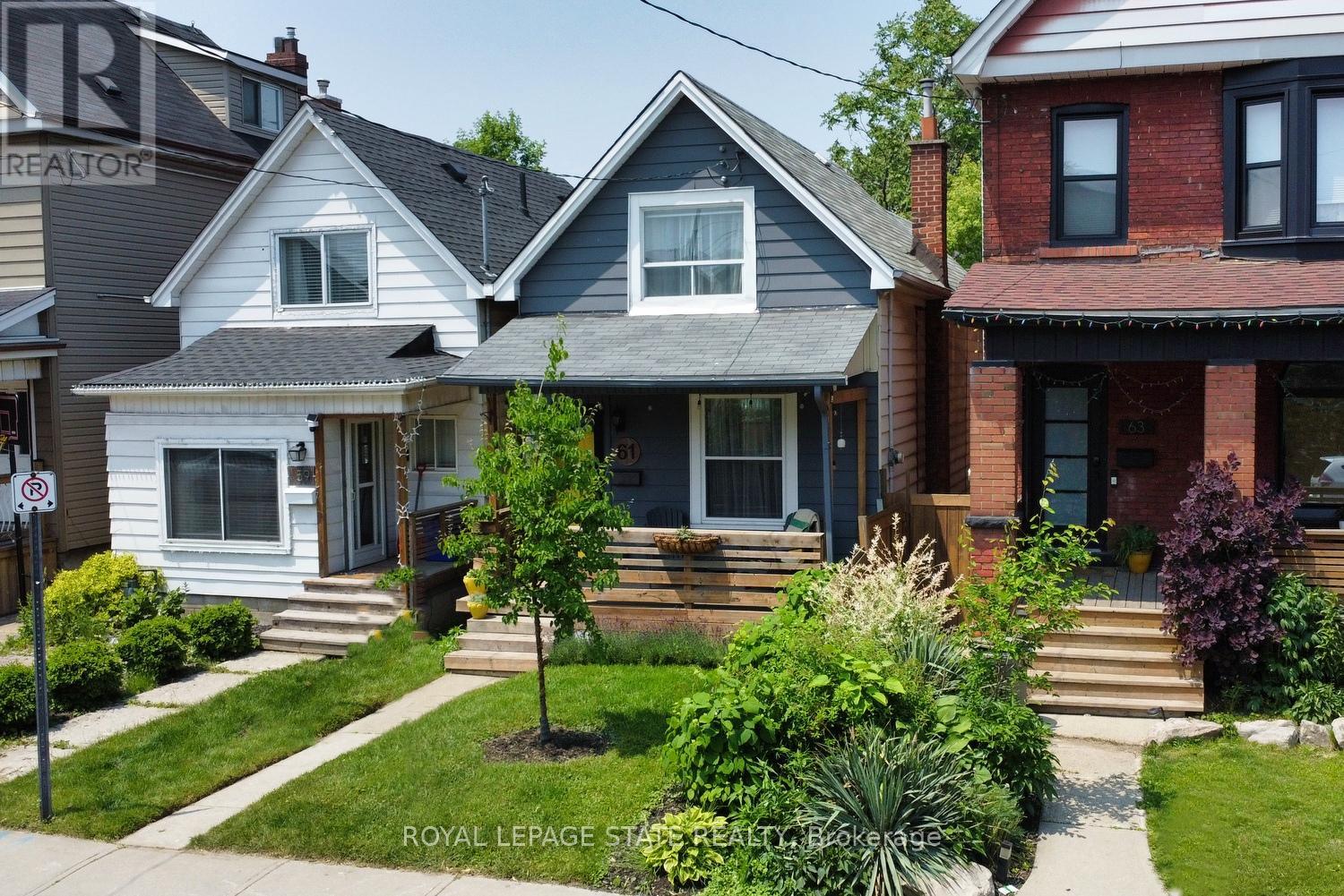 61 Chestnut Avenue, Hamilton, Ontario  L8L 6K8 - Photo 5 - X12051246