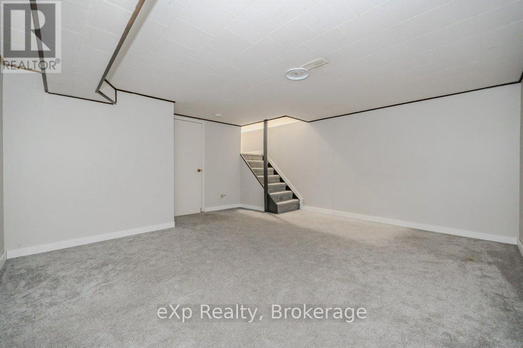 2 - 165 Green Valley Drive, Kitchener, Ontario  N2P 1K3 - Photo 24 - X12215082