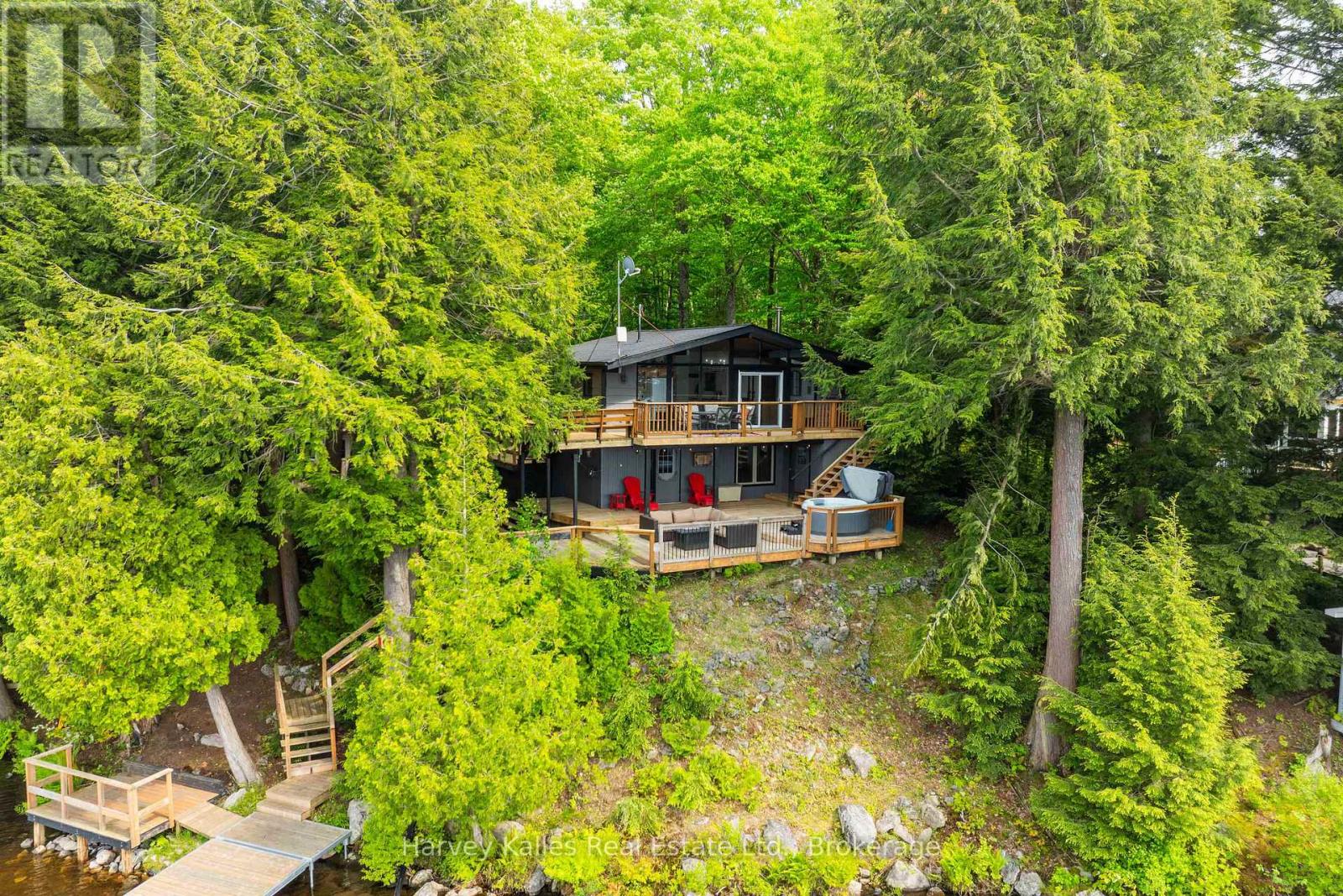 1648 Acton Island Road, Muskoka Lakes, Ontario  P0C 1A0 - Photo 3 - X12215122