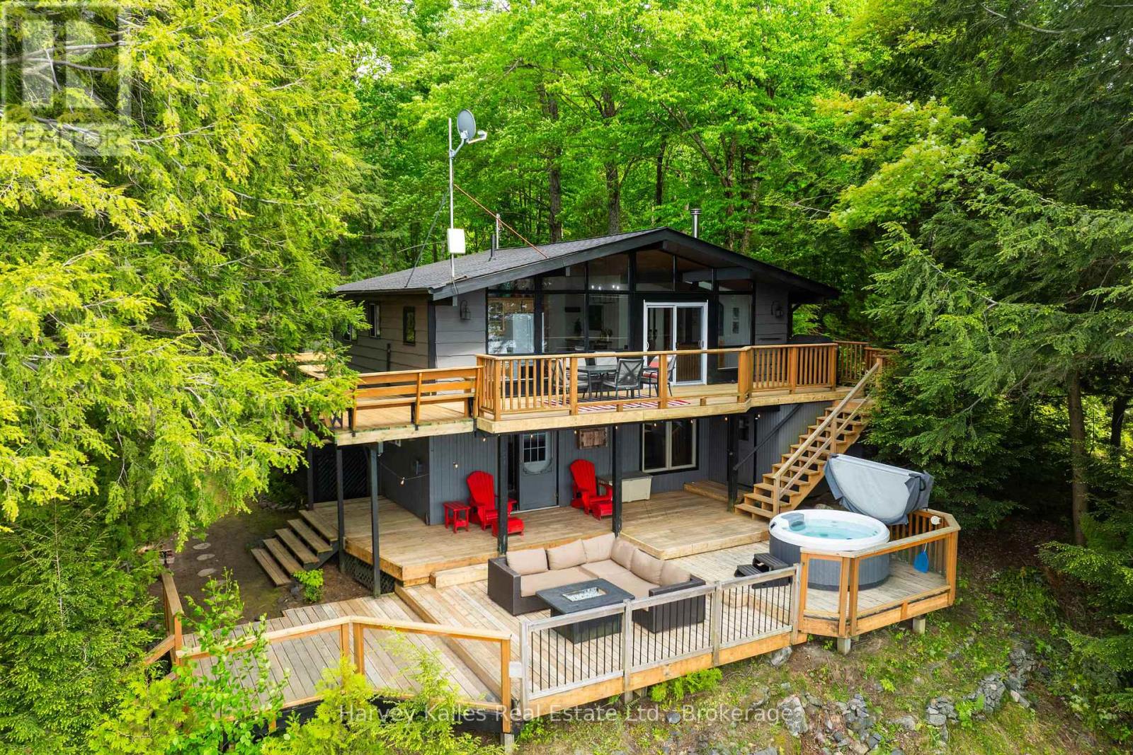 1648 Acton Island Road, Muskoka Lakes, Ontario  P0C 1A0 - Photo 4 - X12215122