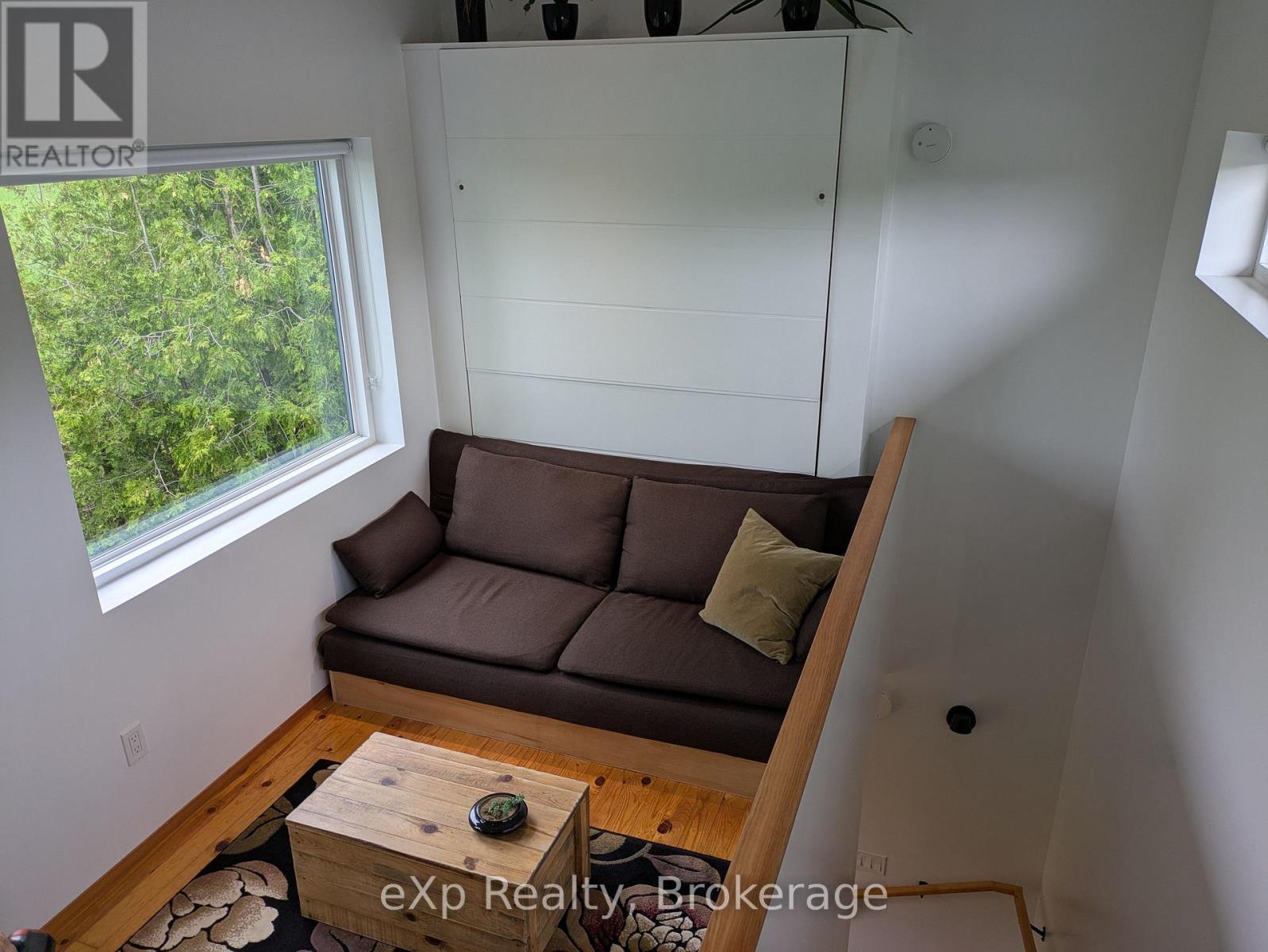 9 Summer Avenue, South Bruce Peninsula, Ontario  N0H 1X0 - Photo 16 - X12215258