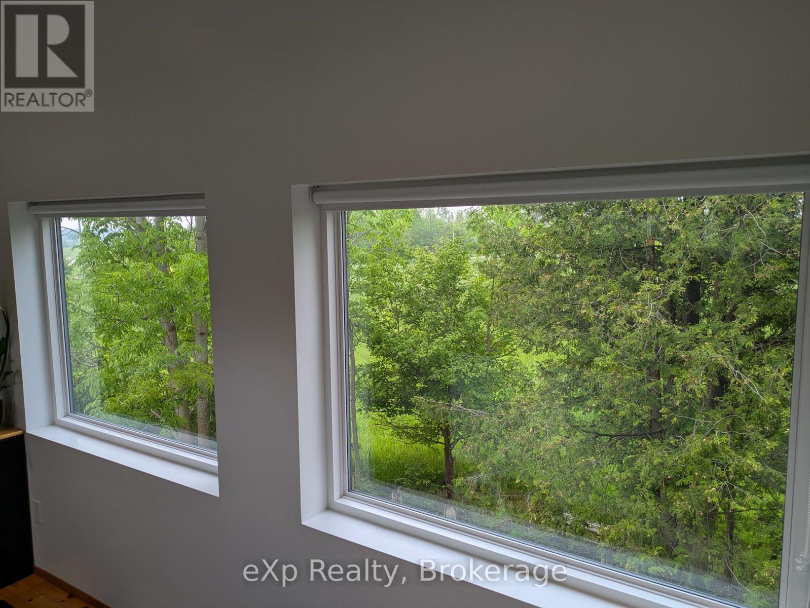 9 Summer Avenue, South Bruce Peninsula, Ontario  N0H 1X0 - Photo 19 - X12215258