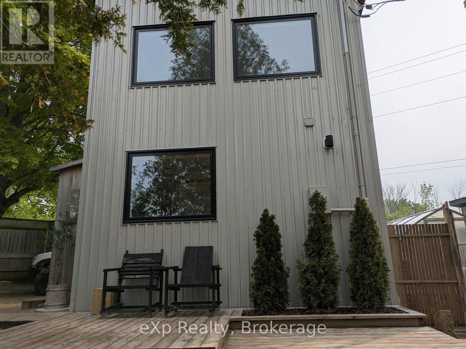9 Summer Avenue, South Bruce Peninsula, Ontario  N0H 1X0 - Photo 2 - X12215258
