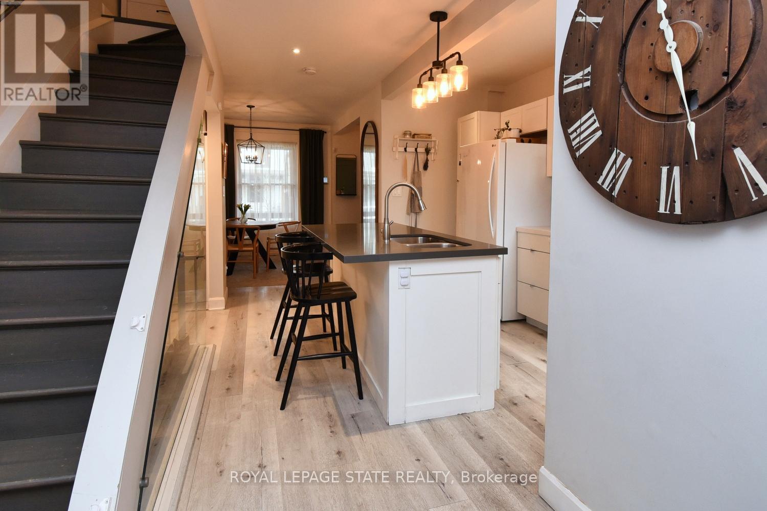 61 Chestnut Avenue, Hamilton, Ontario  L8L 6K8 - Photo 23 - X12051246