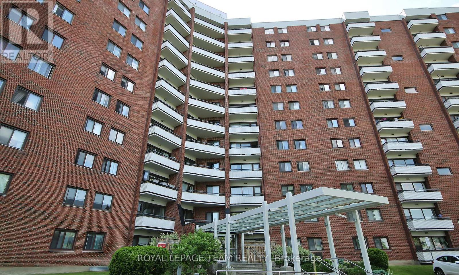 708 - 20 Chesterton Drive, Ottawa, Ontario  K2E 6Z7 - Photo 4 - X12215073