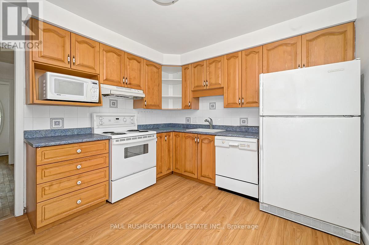 20 Mowat Street, Ottawa, Ontario  K1J 6R2 - Photo 10 - X12215163