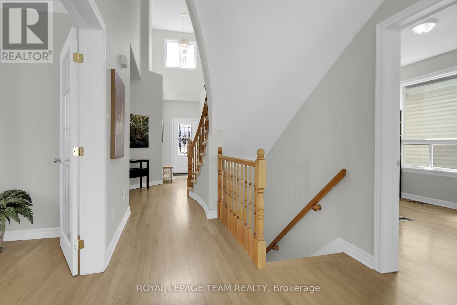 19 Athena Way, Ottawa, Ontario  K2G 6S1 - Photo 15 - X12215180