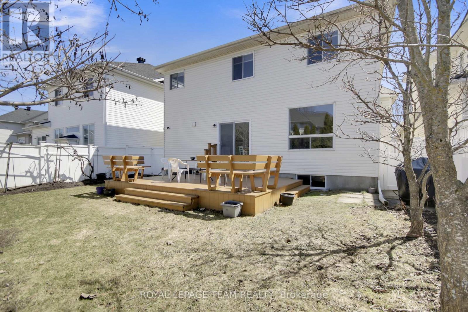 19 Athena Way, Ottawa, Ontario  K2G 6S1 - Photo 40 - X12215180
