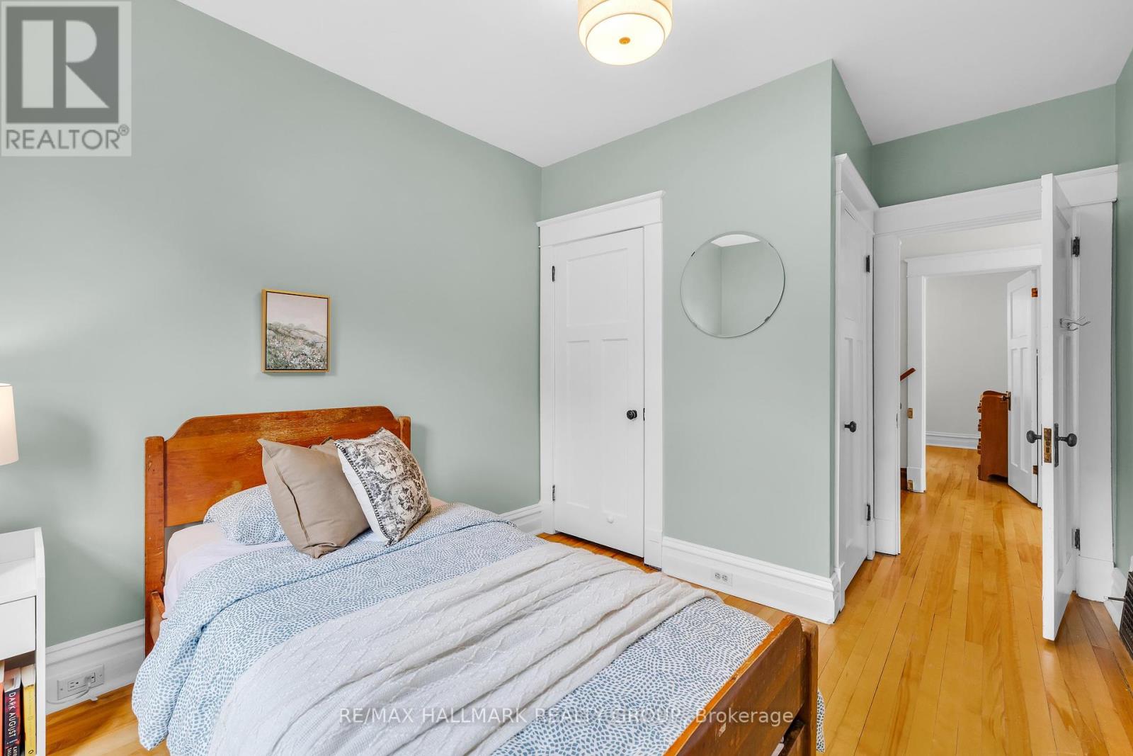 23 Julian Avenue, Ottawa, Ontario  K1Y 0S6 - Photo 25 - X12215220