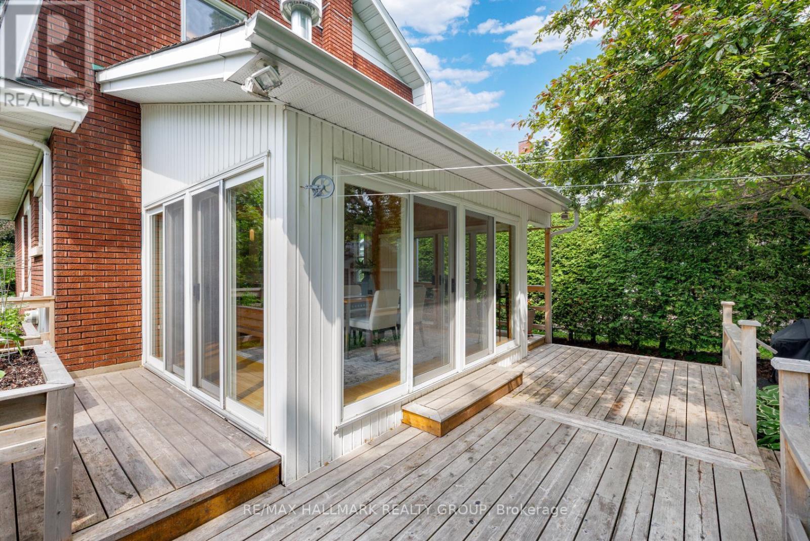 23 Julian Avenue, Ottawa, Ontario  K1Y 0S6 - Photo 38 - X12215220