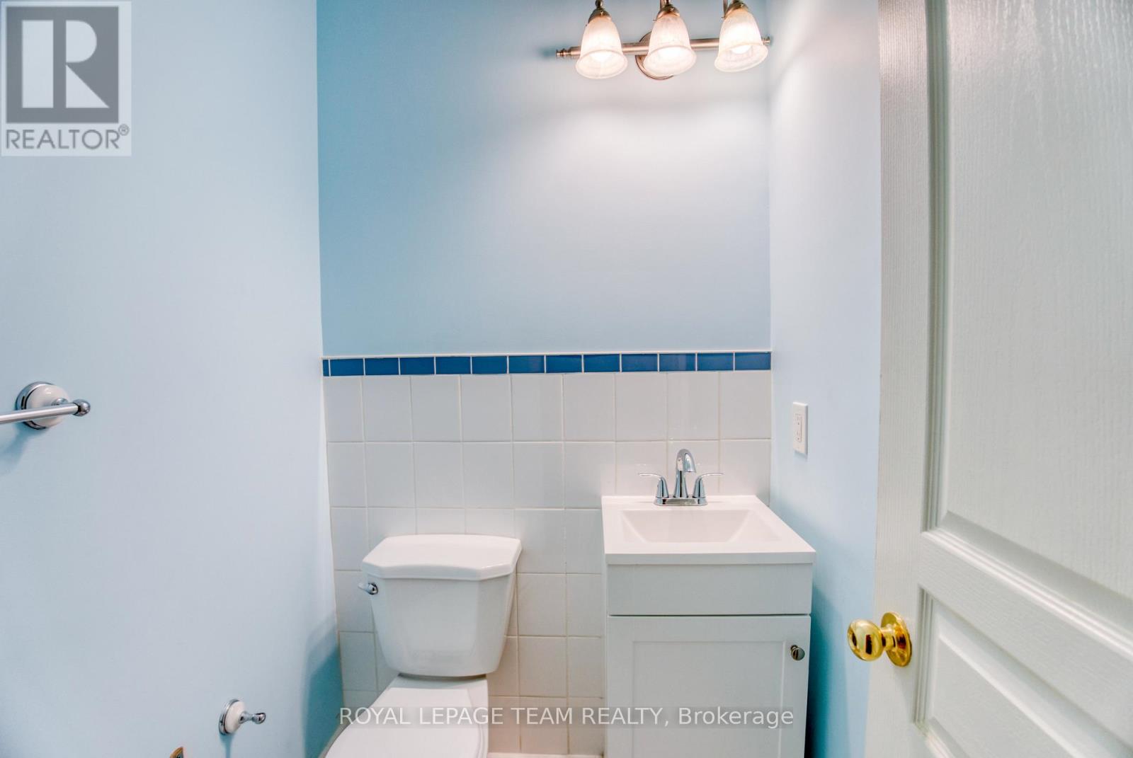 539 Tweedsmuir Avenue, Ottawa, Ontario  K1Z 5P1 - Photo 10 - X12215223