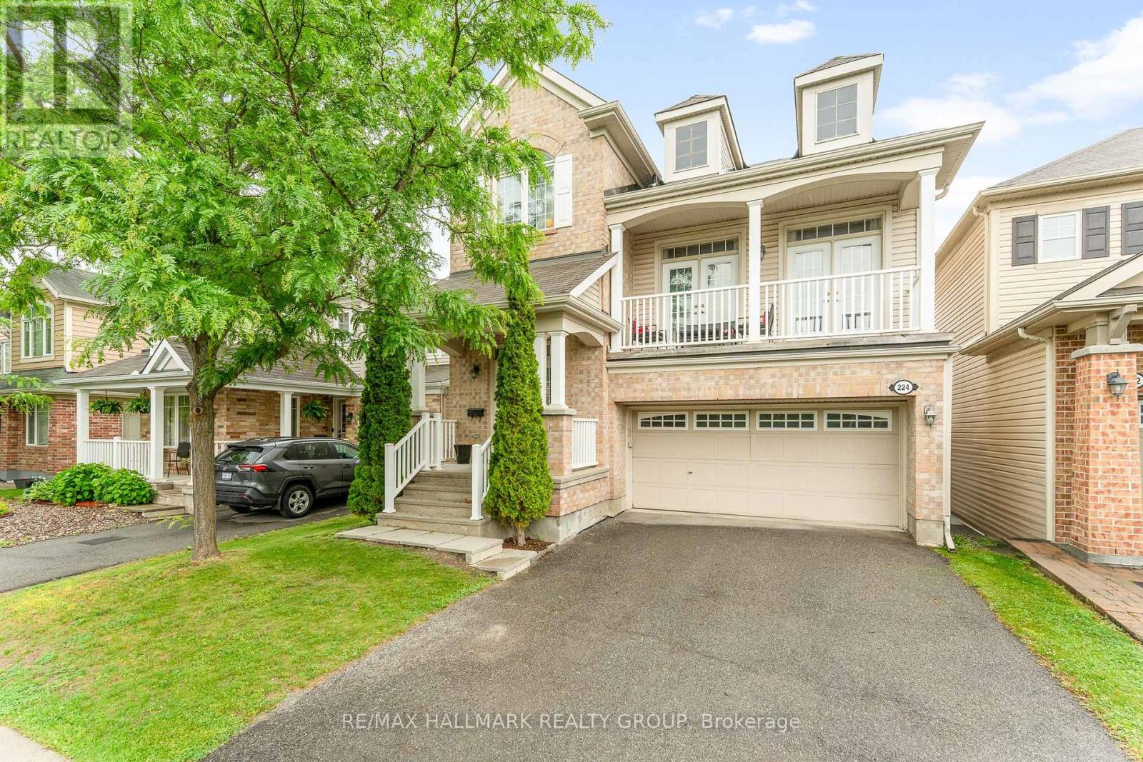 224 TEMPEST DRIVE, Ottawa, Ontario