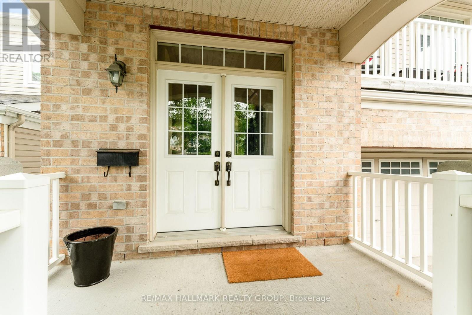 224 Tempest Drive, Ottawa, Ontario  K2S 0K5 - Photo 2 - X12215235