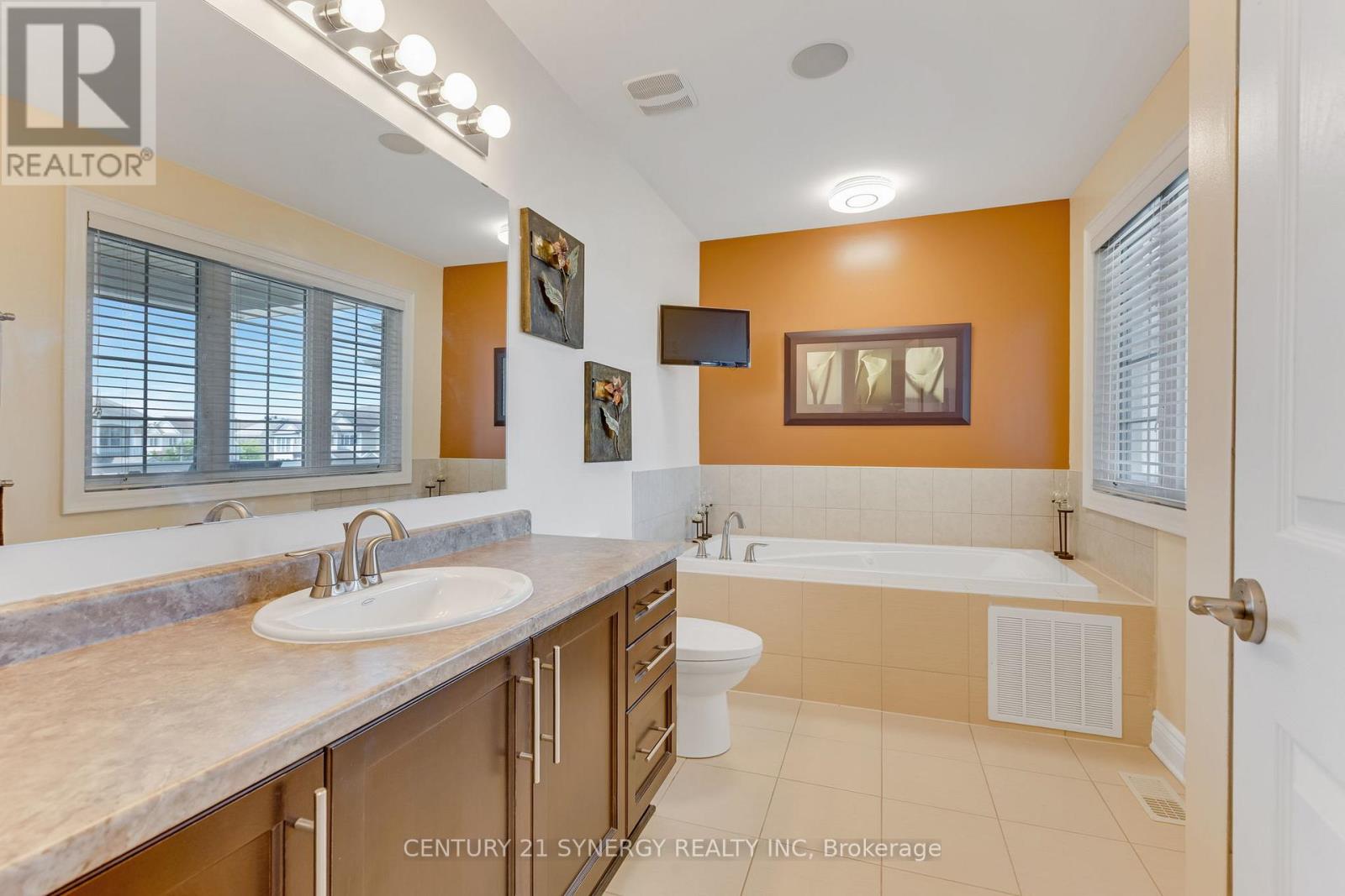105 Jolley Cut Way, Ottawa, Ontario  K1W 0B5 - Photo 28 - X12215236