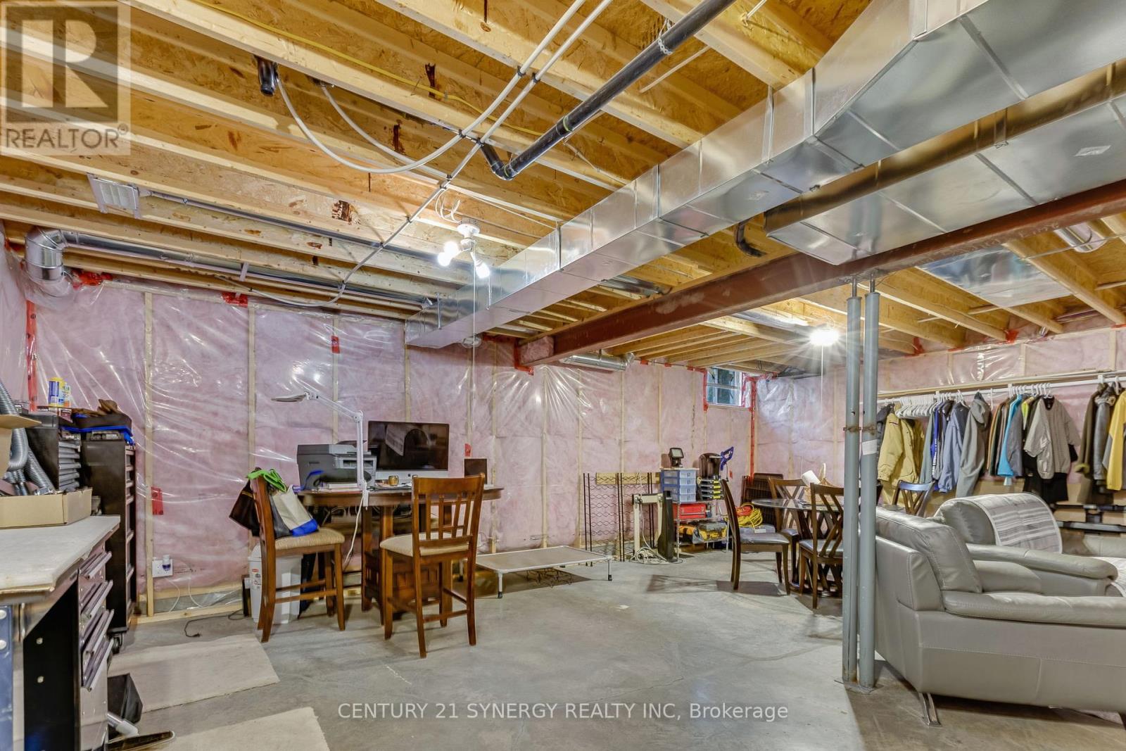 105 Jolley Cut Way, Ottawa, Ontario  K1W 0B5 - Photo 39 - X12215236
