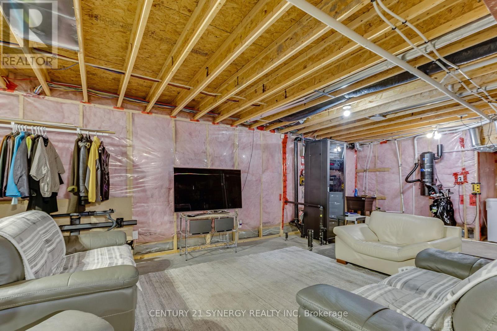 105 Jolley Cut Way, Ottawa, Ontario  K1W 0B5 - Photo 40 - X12215236