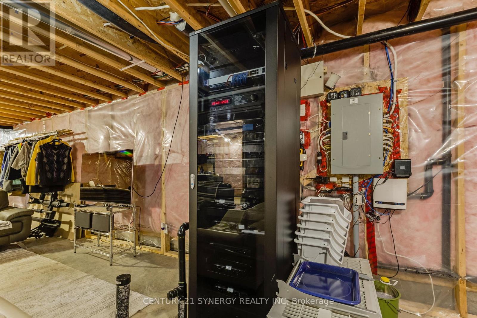 105 Jolley Cut Way, Ottawa, Ontario  K1W 0B5 - Photo 41 - X12215236
