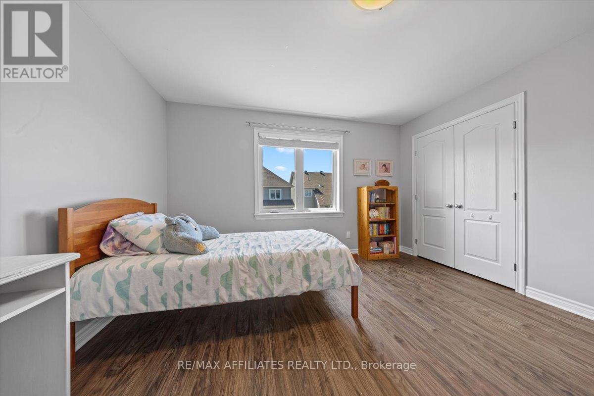 726 Bunchberry Way, Ottawa, Ontario  K1T 3T8 - Photo 34 - X12215278