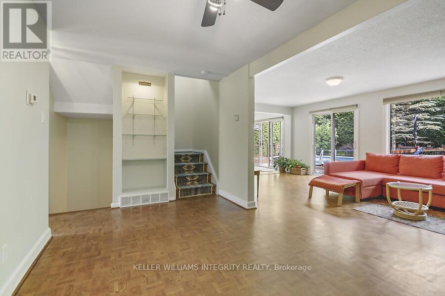 58 Lindhurst Crescent, Ottawa, Ontario  K2G 0T7 - Photo 8 - X12215286