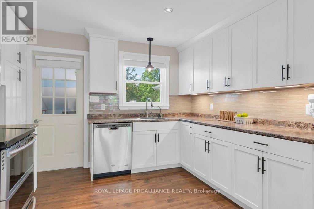 105a&b Bernard Long Road, Quinte West, Ontario  K8V 5P6 - Photo 20 - X12213263
