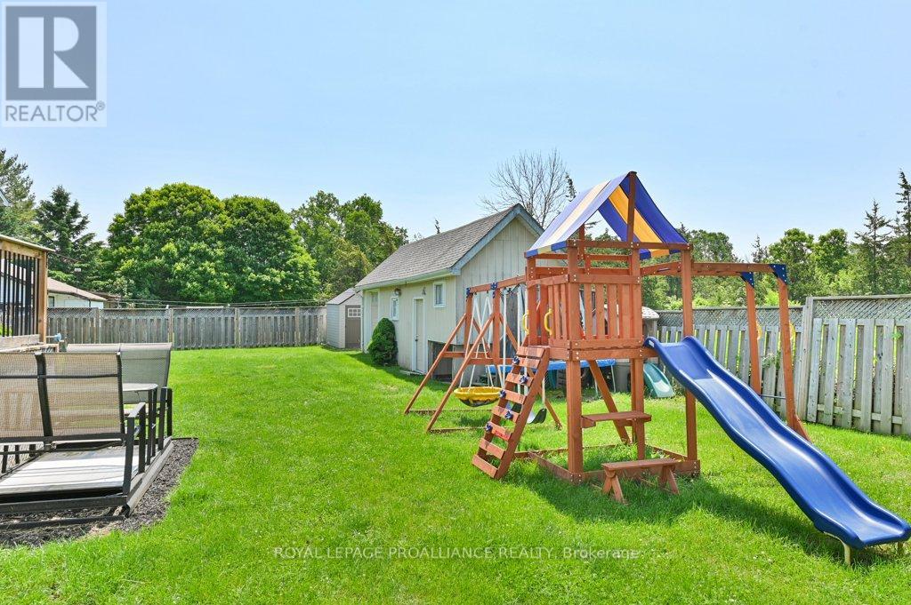 105a&b Bernard Long Road, Quinte West, Ontario  K8V 5P6 - Photo 37 - X12213263