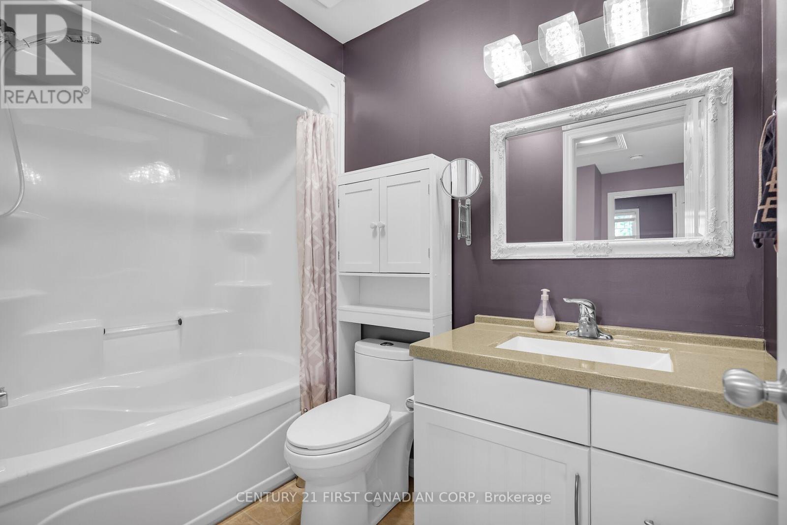 12 Hawthorn Court, St. Thomas, Ontario  N5P 0A1 - Photo 26 - X12215008