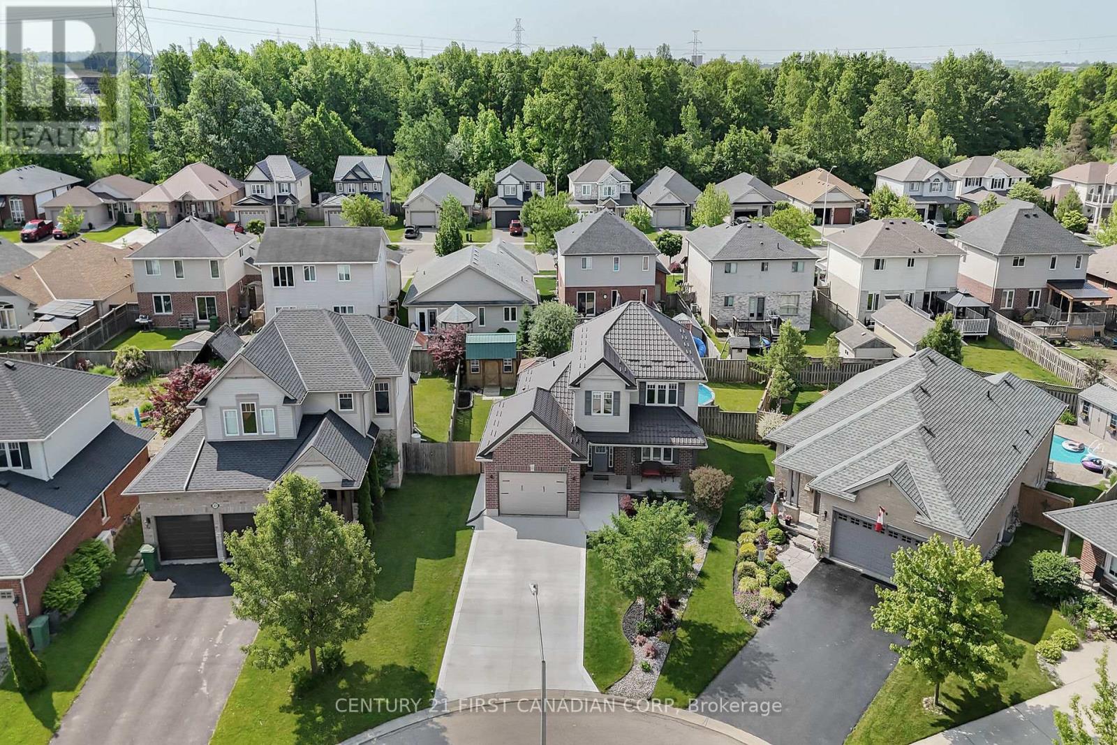 12 Hawthorn Court, St. Thomas, Ontario  N5P 0A1 - Photo 45 - X12215008