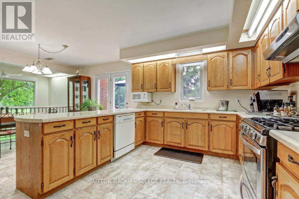 23471 Heritage Road, Thames Centre (Thorndale), Ontario  N0M 2P0 - Photo 12 - X12207780